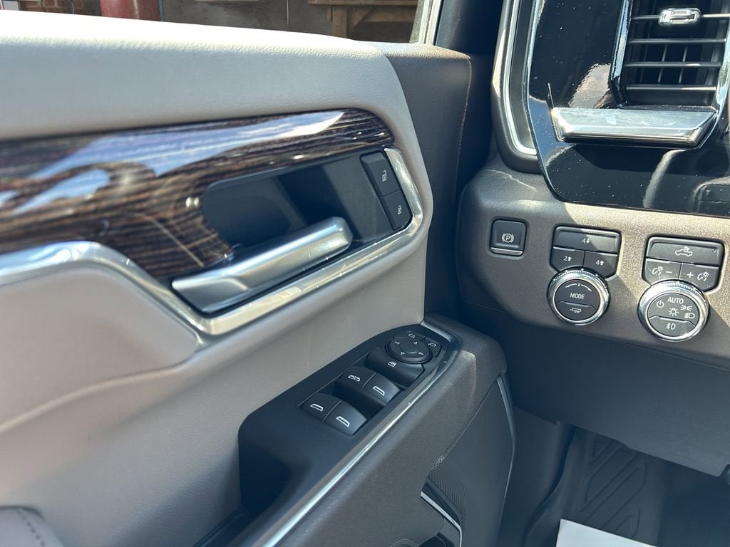 2025 GMC Sierra 2500 HD SLE