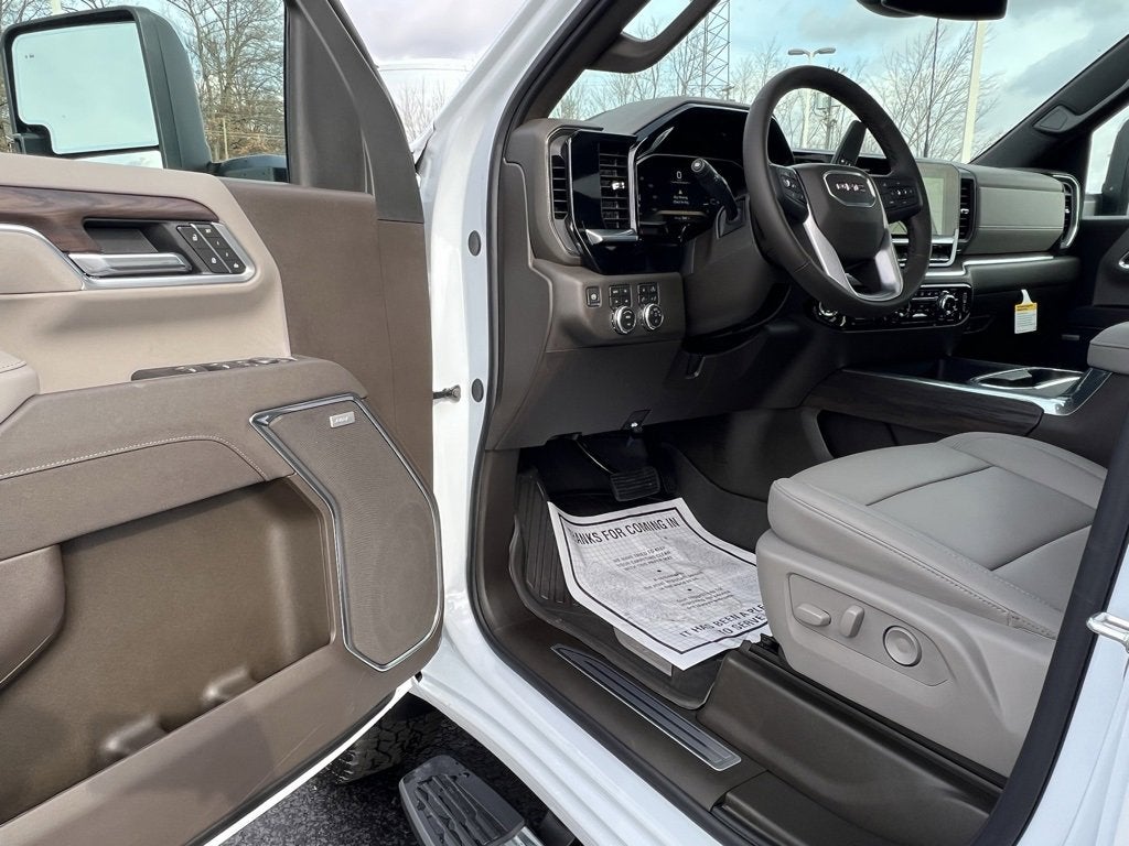 2026 GMC Sierra 2500 HD SLT