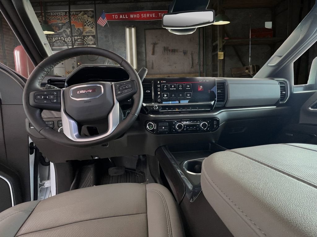 2025 GMC Sierra 2500 HD SLT