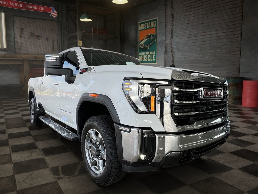 2025 GMC Sierra 2500 HD SLT