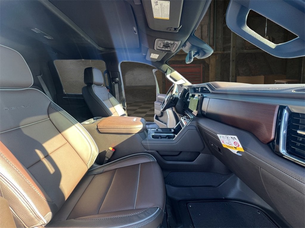 2026 GMC Sierra 3500 HD Denali DRW