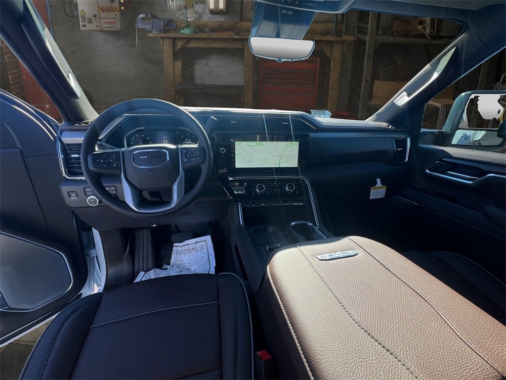 2026 GMC Sierra 3500 HD Denali DRW