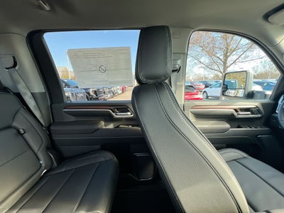 2026 GMC Sierra 3500 HD Denali DRW