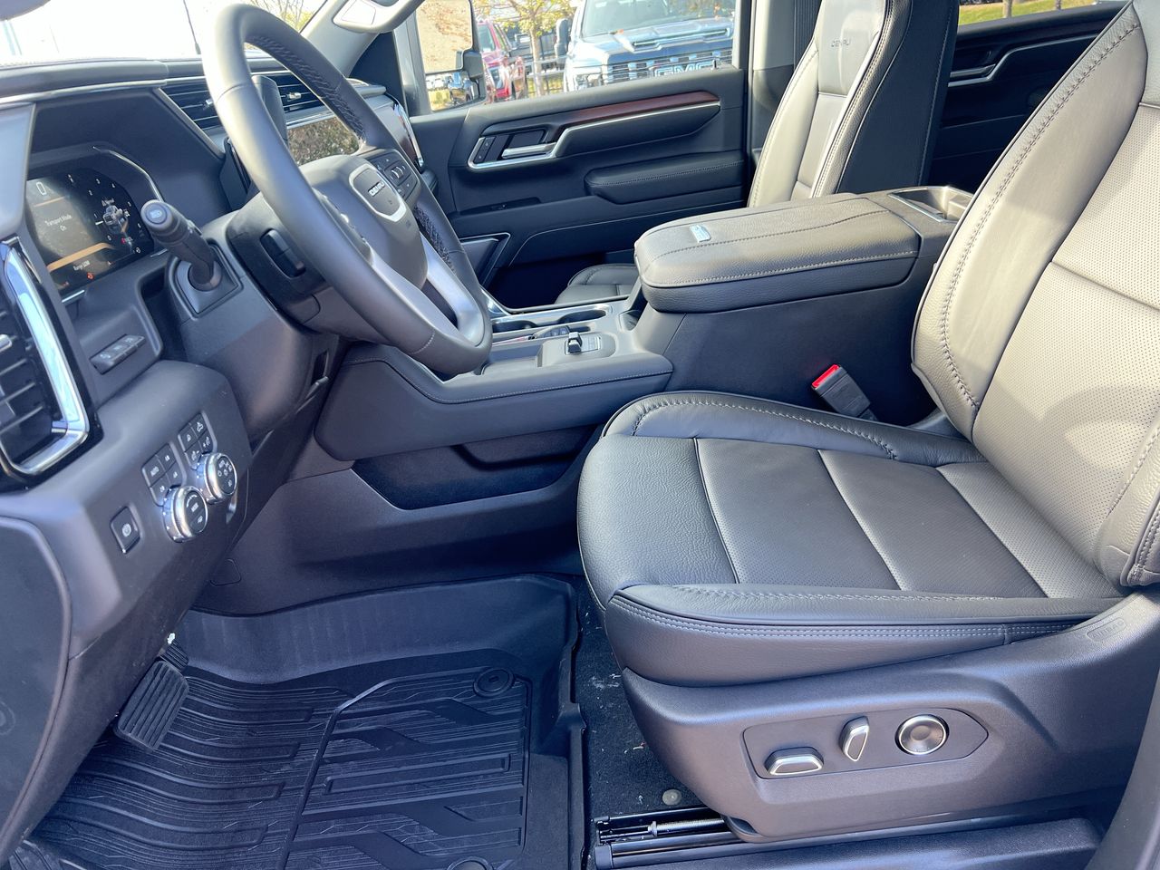 2026 GMC Sierra 3500 HD Denali DRW