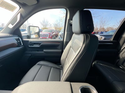 2026 GMC Sierra 3500 HD Denali DRW