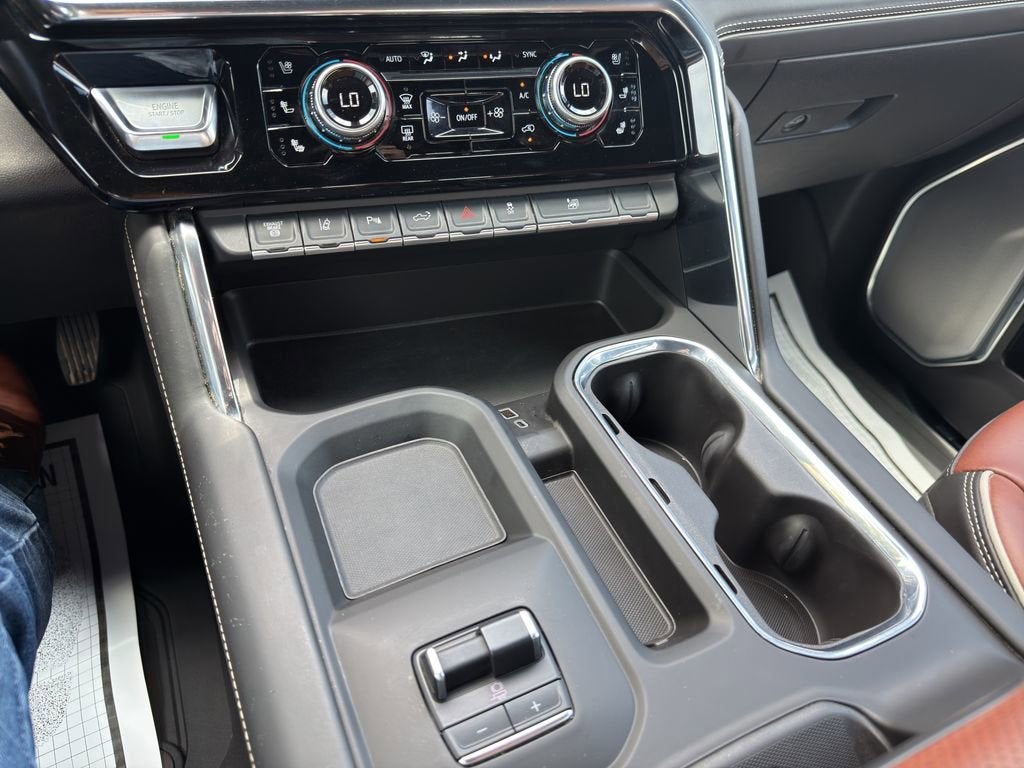 2025 GMC Sierra 3500 HD Denali Ultimate DRW