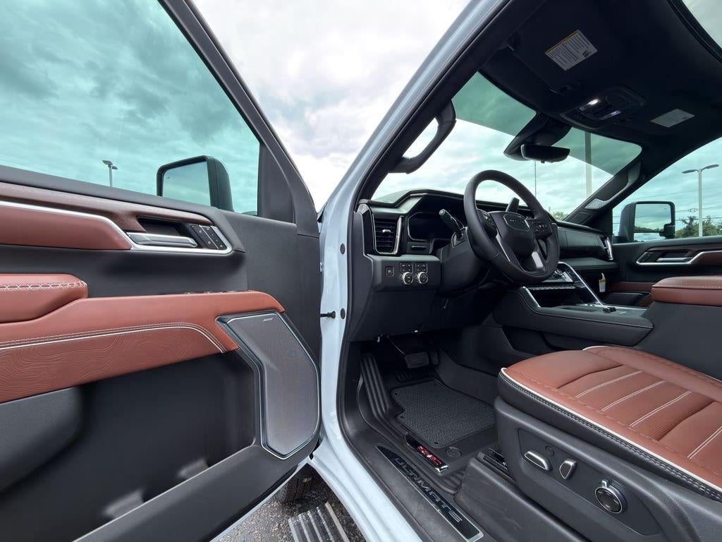 2026 GMC Sierra 3500 HD Denali Ultimate DRW