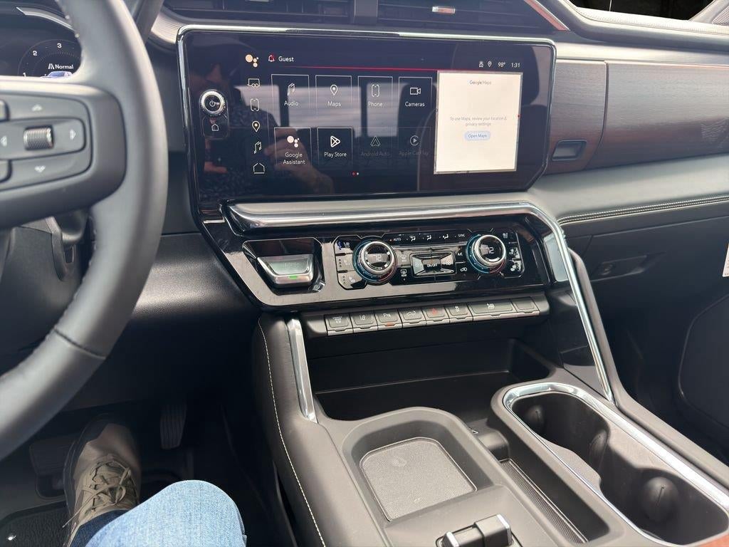 2026 GMC Sierra 3500 HD Denali Ultimate DRW