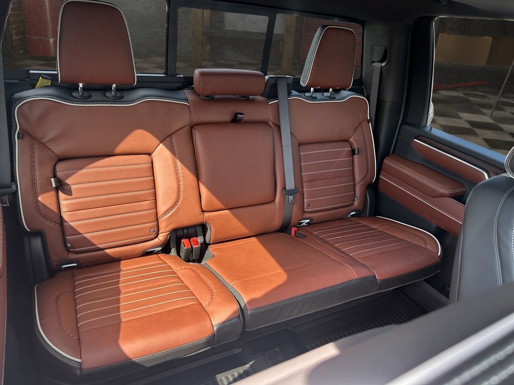 2026 GMC Sierra 3500 HD Denali Ultimate DRW