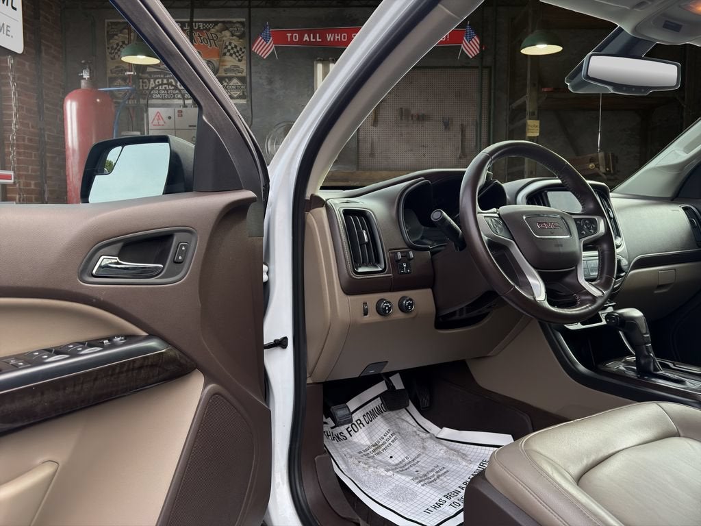 2017 GMC Canyon 4WD SLT