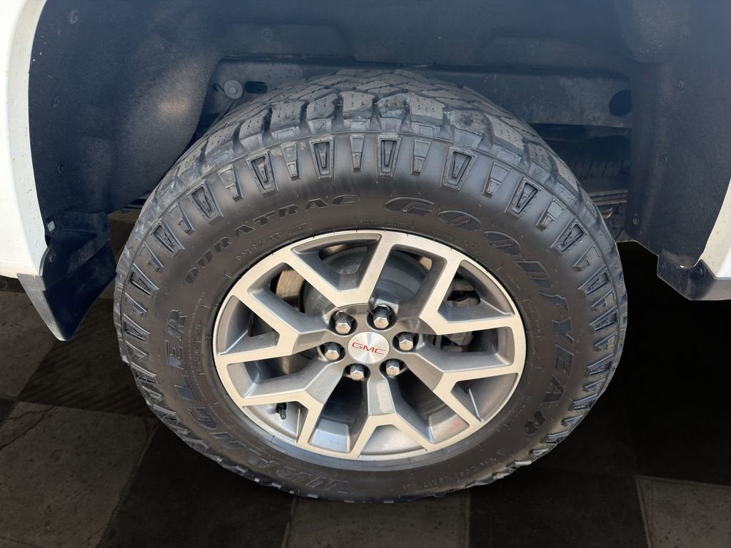 2022 GMC Canyon AT4 - Cloth