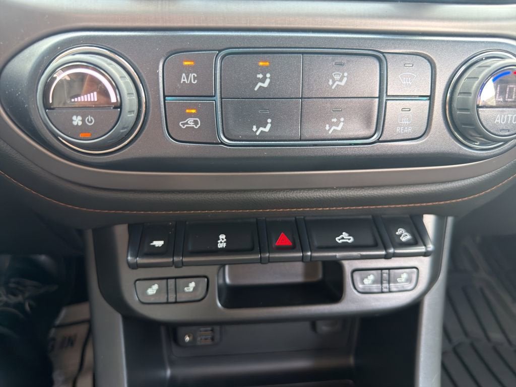 2022 GMC Canyon AT4 - Cloth