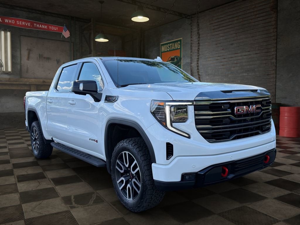 2022 GMC Sierra 1500 AT4