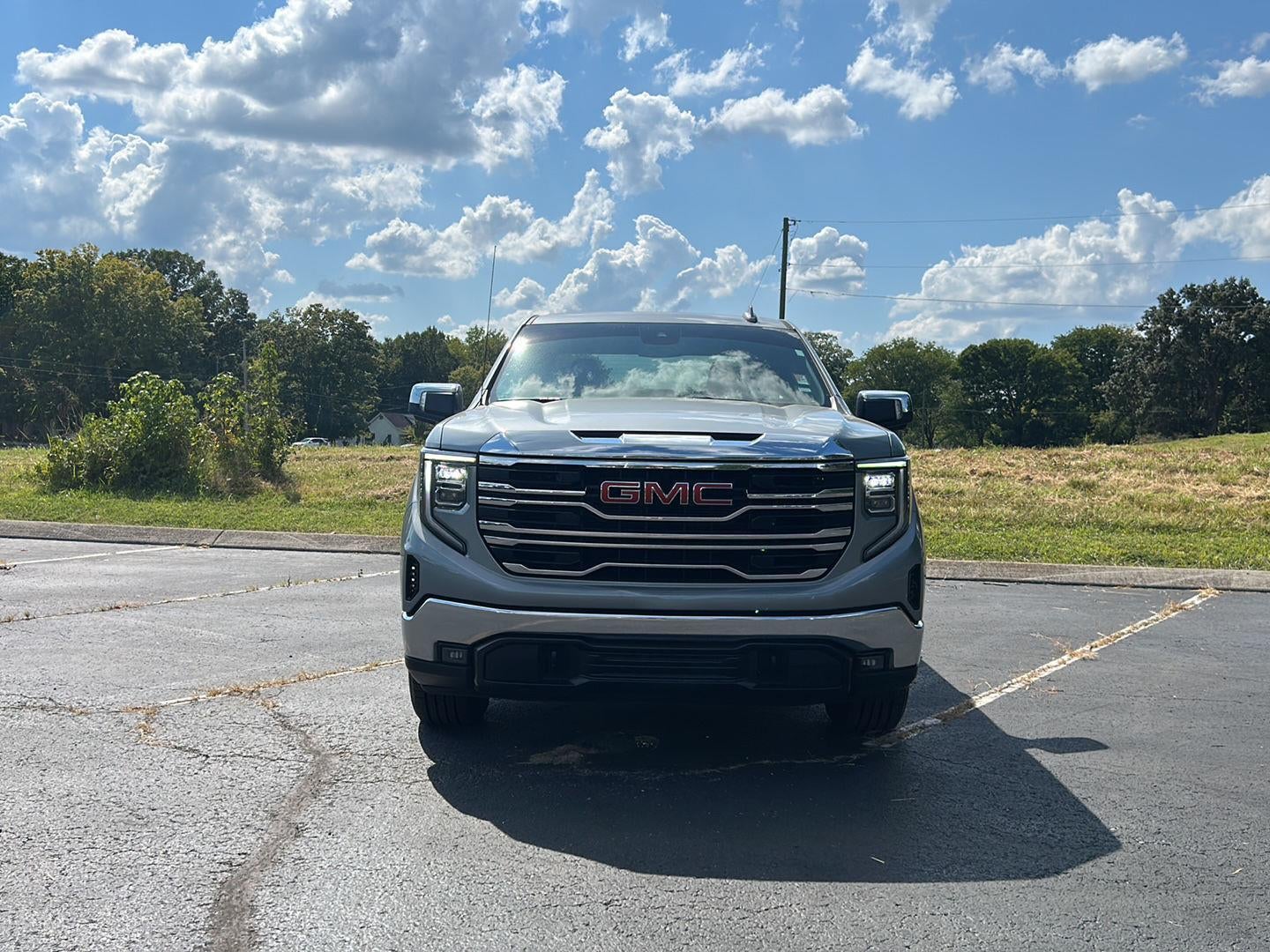 2025 GMC Sierra 1500 SLT - Photo 11