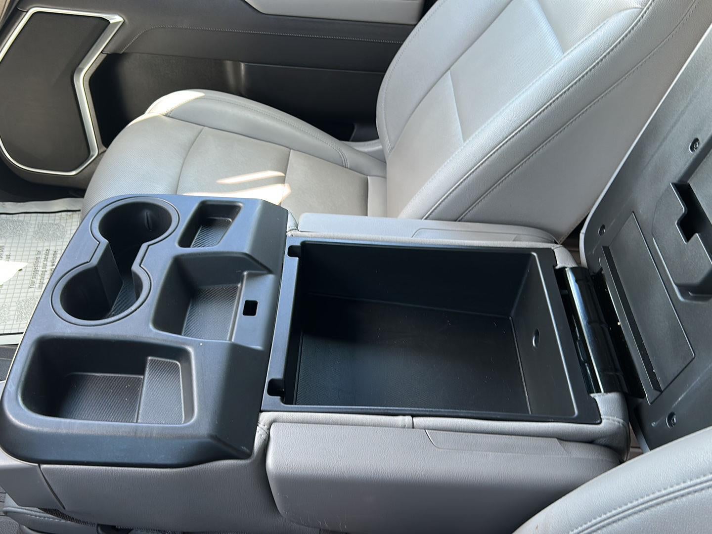 2025 GMC Sierra 1500 SLT - Photo 24