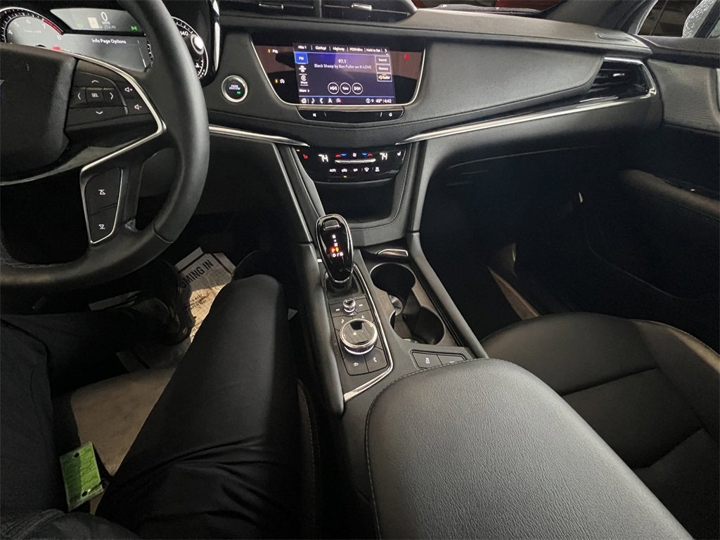 2025 Cadillac XT5 Premium Luxury