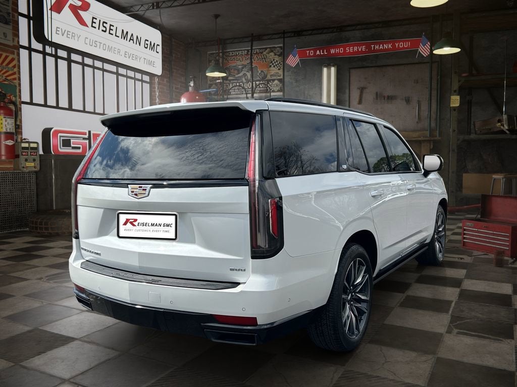 2021 Cadillac Escalade Sport