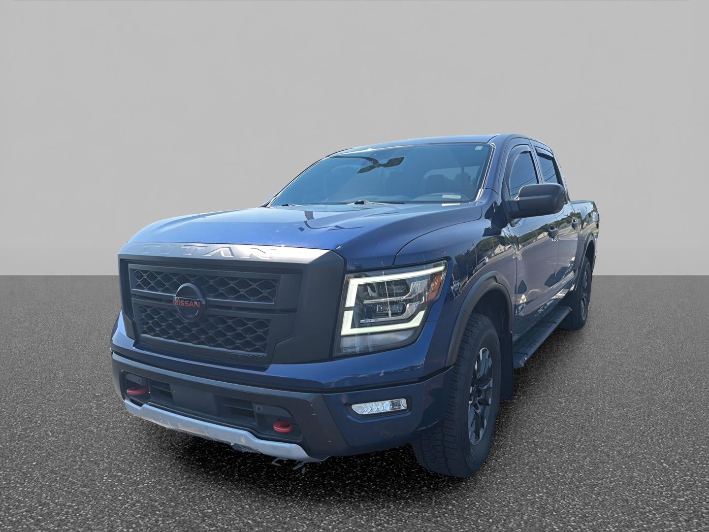 2022 Nissan TITAN Crew Cab PRO-4X 4x4