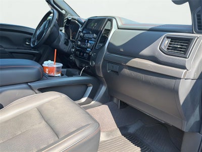 2022 Nissan TITAN Crew Cab PRO-4X 4x4