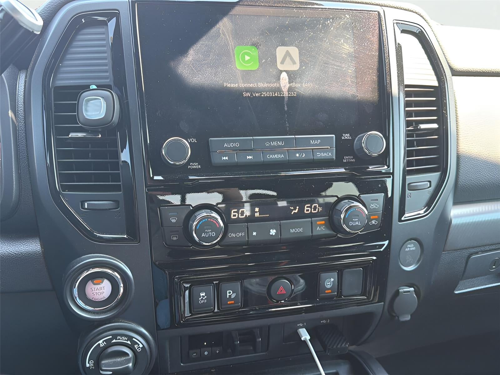 2022 Nissan TITAN Crew Cab PRO-4X 4x4