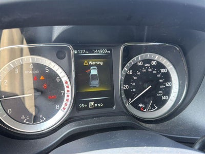 2017 Nissan TITAN SV
