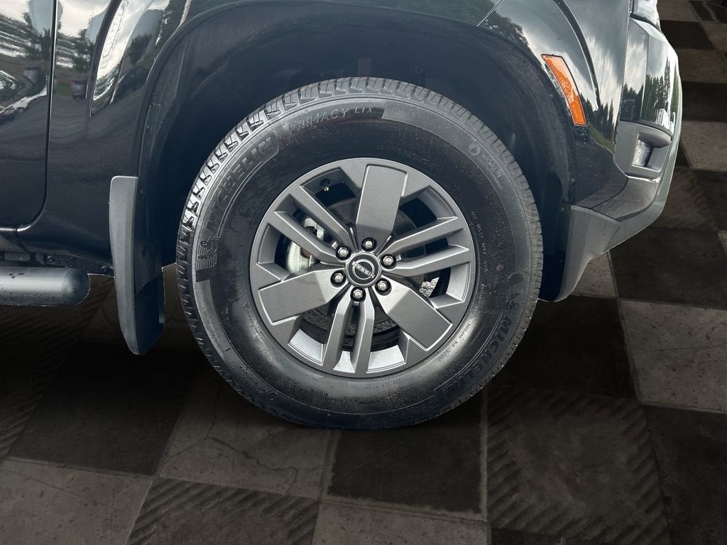2025 Nissan Frontier Crew Cab SV 4x2