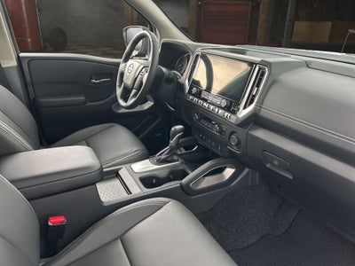 2025 Nissan Frontier Crew Cab SV 4x2