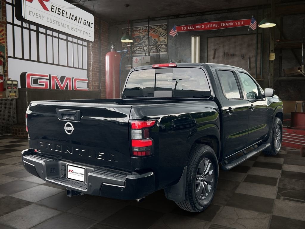 2025 Nissan Frontier Crew Cab SV 4x2