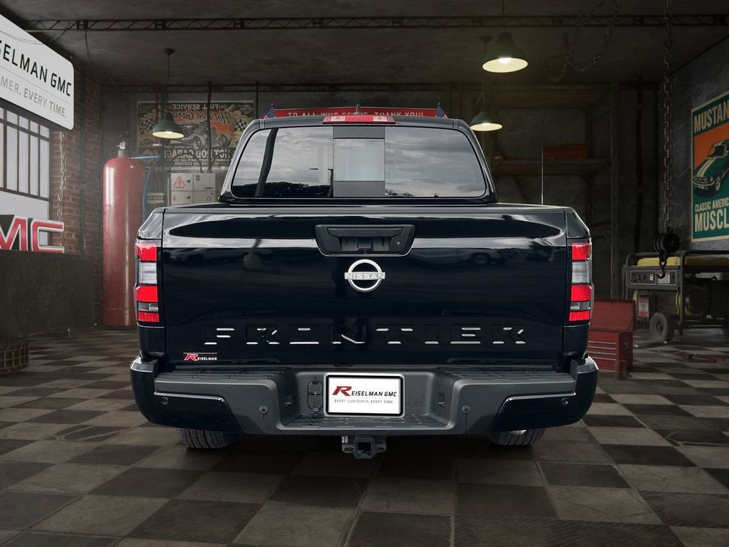 2025 Nissan Frontier Crew Cab SV 4x2
