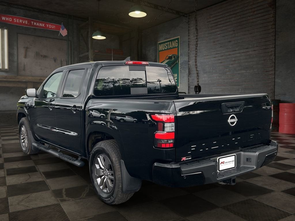 2025 Nissan Frontier Crew Cab SV 4x2