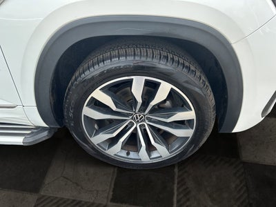 2020 Volkswagen Atlas Cross Sport 3.6L V6 SEL R-Line