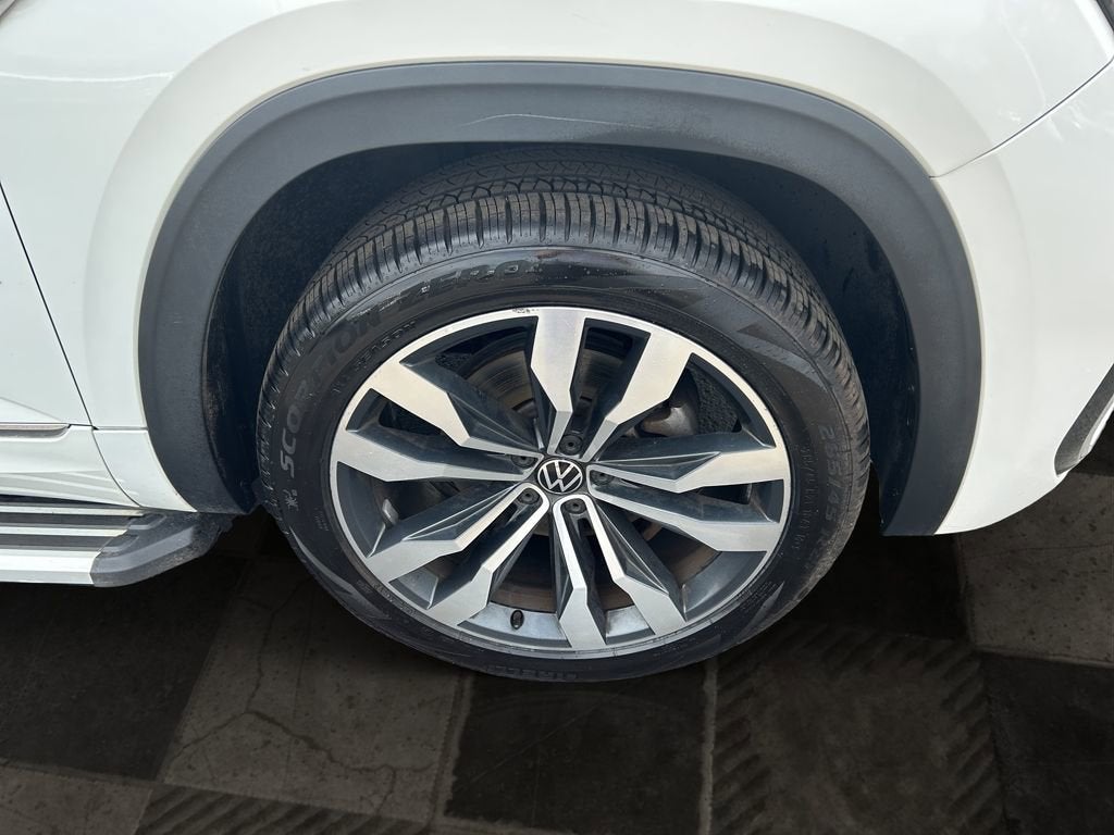 2020 Volkswagen Atlas Cross Sport 3.6L V6 SEL R-Line