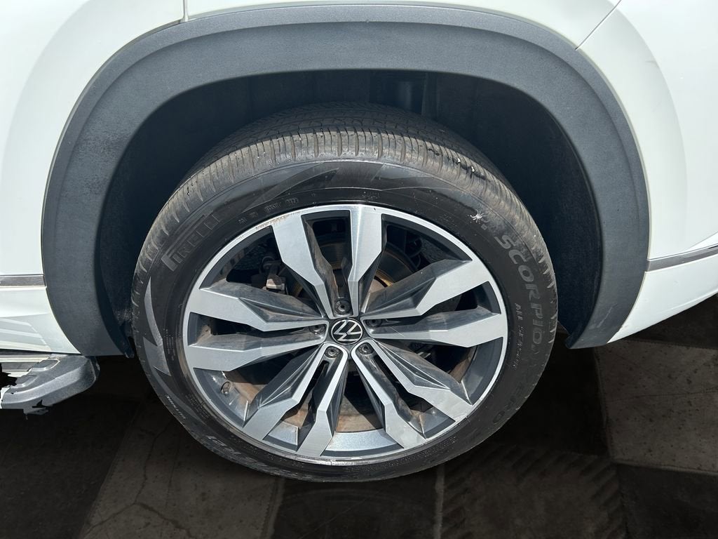 2020 Volkswagen Atlas Cross Sport 3.6L V6 SEL R-Line
