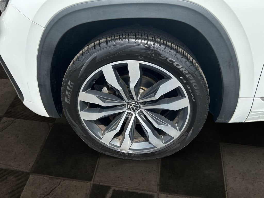 2020 Volkswagen Atlas Cross Sport 3.6L V6 SEL R-Line