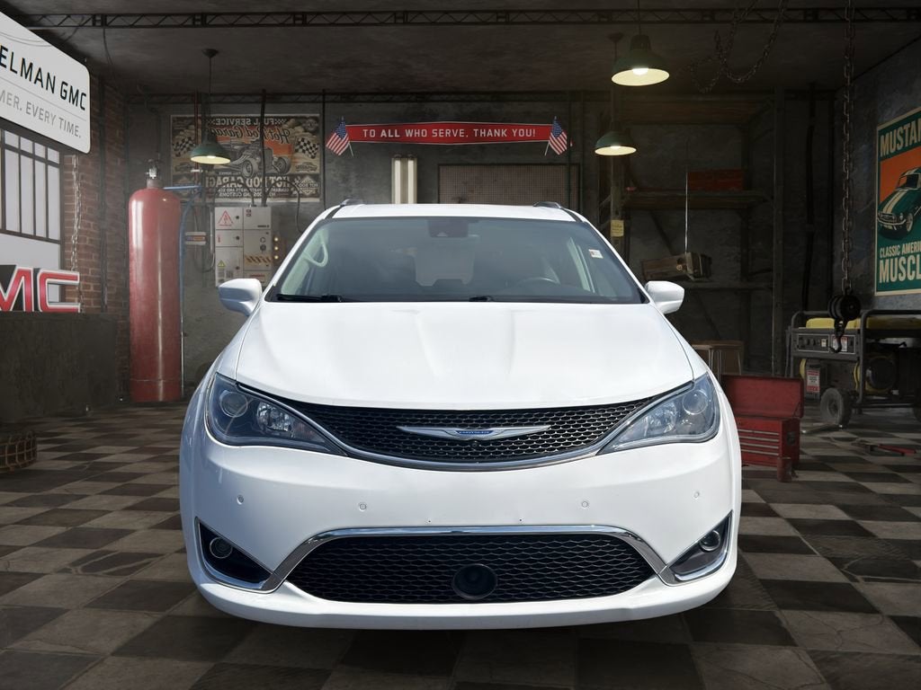 2018 Chrysler Pacifica Touring L Plus