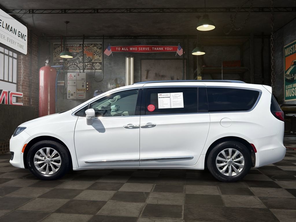2018 Chrysler Pacifica Touring L Plus