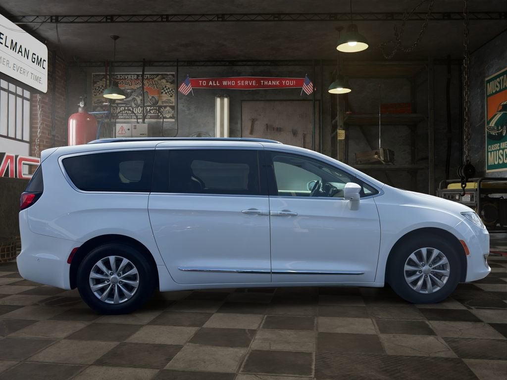 2018 Chrysler Pacifica Touring L Plus