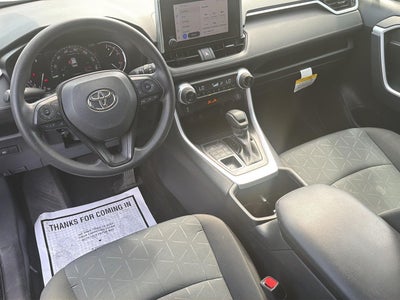 2025 Toyota RAV4 XLE
