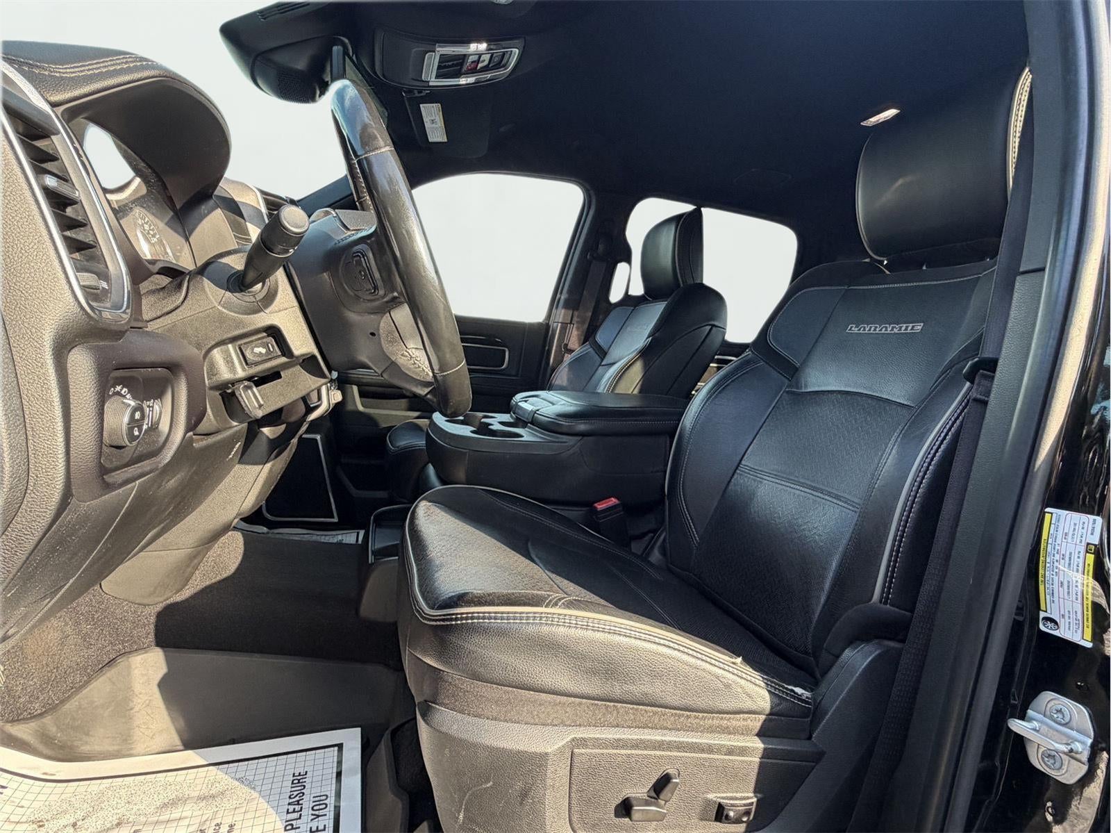 2021 RAM 3500 Laramie Crew Cab 4x4 6'4" Box