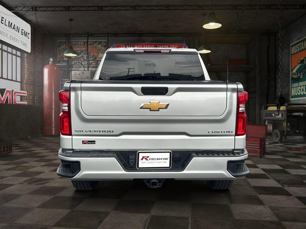 2022 Chevrolet Silverado 1500 LTD Custom