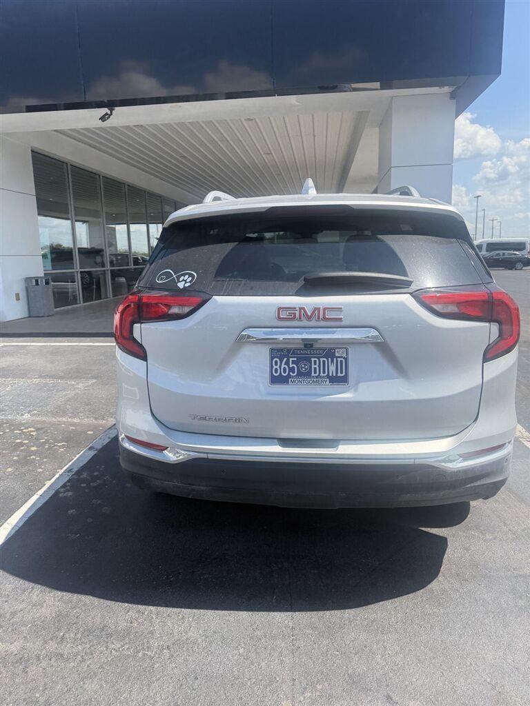 2021 GMC Terrain SLT
