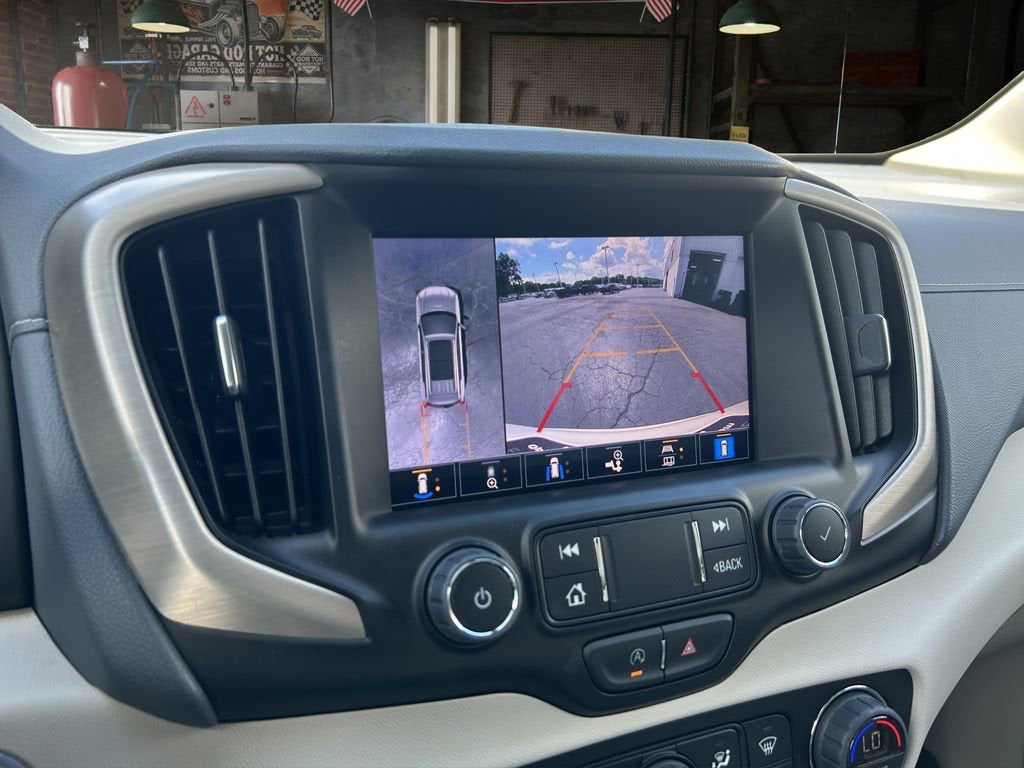 2023 GMC Terrain Denali
