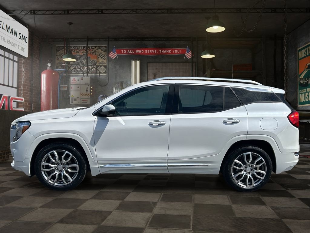 2023 GMC Terrain Denali