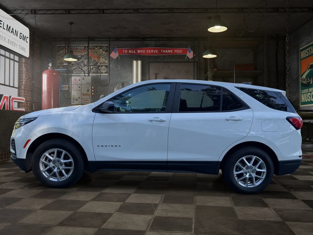 2023 Chevrolet Equinox LS