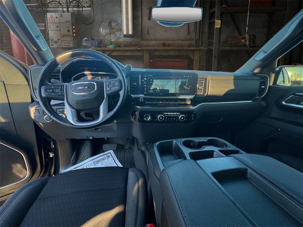 2023 GMC Sierra 1500 SLE