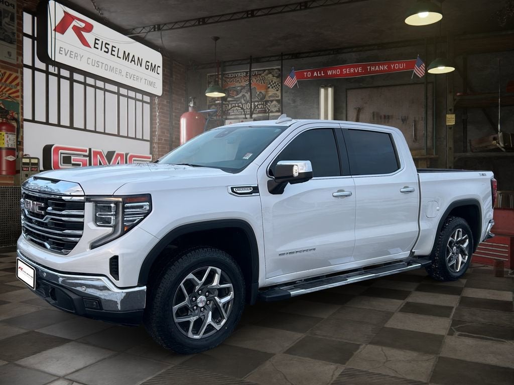 2023 GMC Sierra 1500 SLT