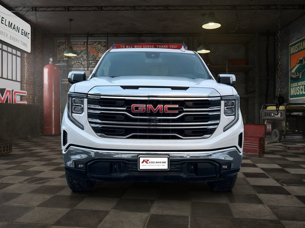 2023 GMC Sierra 1500 SLT