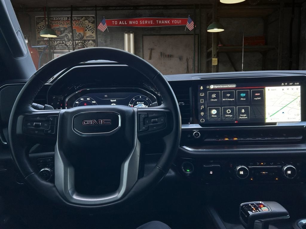 2023 GMC Sierra 1500 SLT