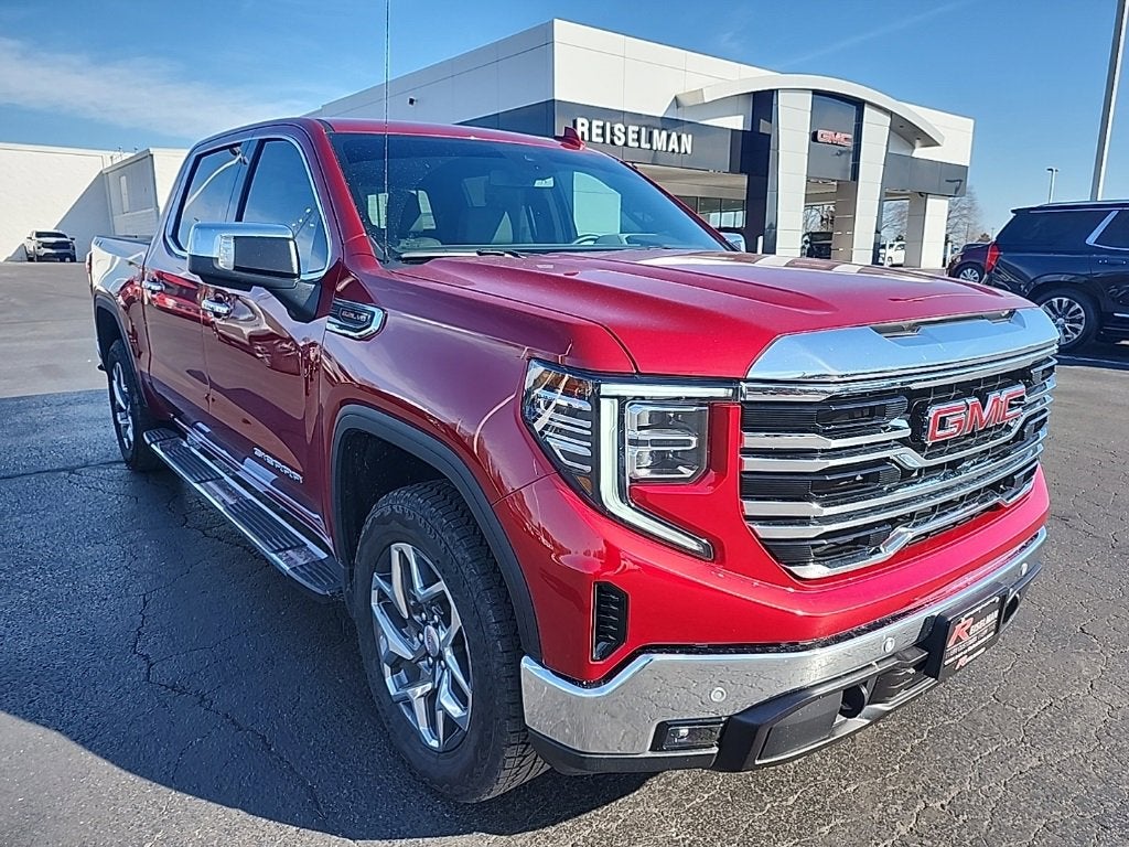 2024 GMC Sierra 1500 SLT