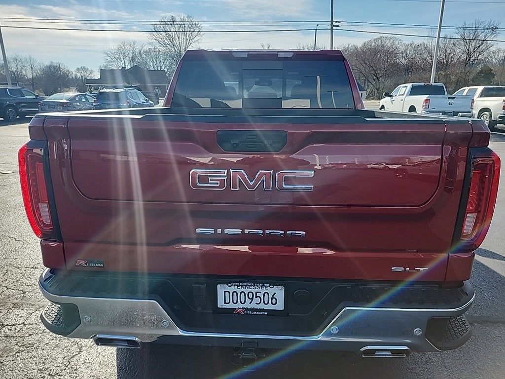 2024 GMC Sierra 1500 SLT